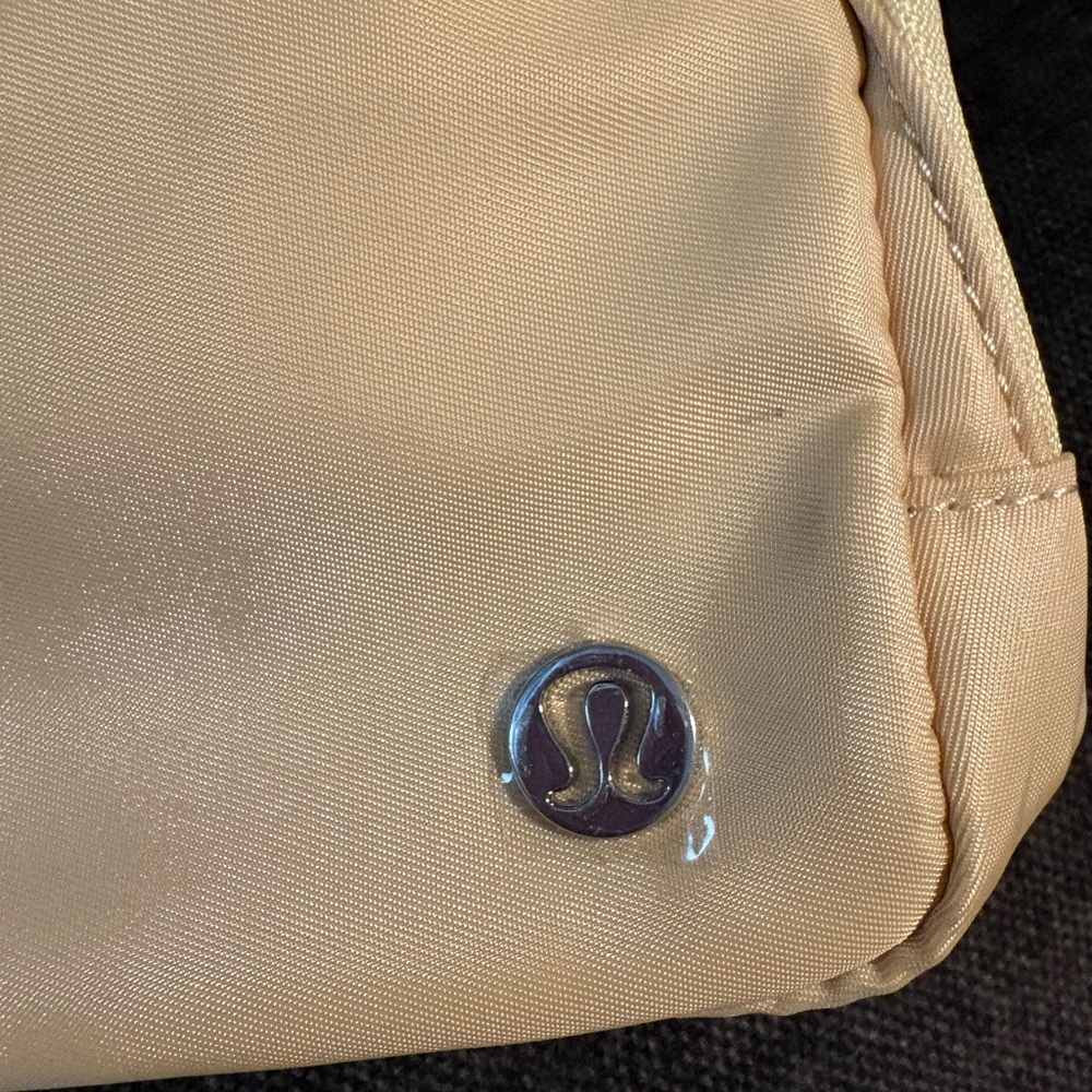 Lululemon Pouch - Picture 2 of 4